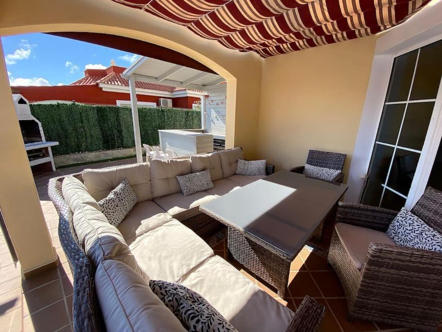 Comfortable Family House With Pool And Jacuzzi Коста-де-Антигуа Экстерьер фото